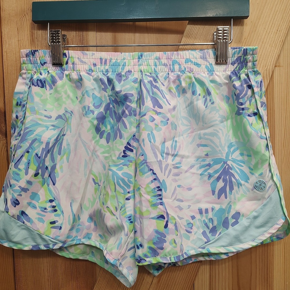Lilly‎ Pulitzer Luxletic Shorts Sz XSmall Pastel Tropical Coastal Lined Pockets